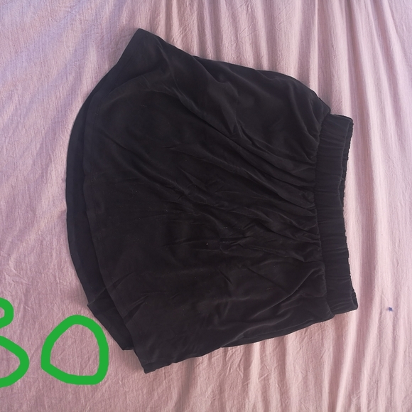 Vêtements divers - Picture 5 of 12